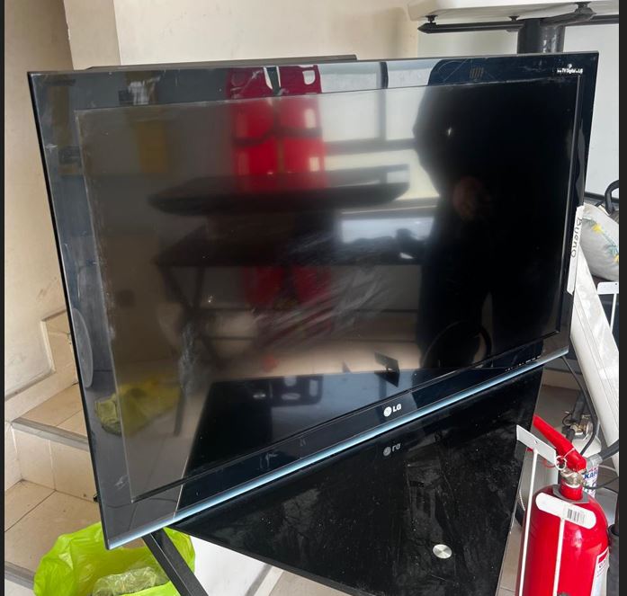TELEVISOR LG DE 42" B-12030